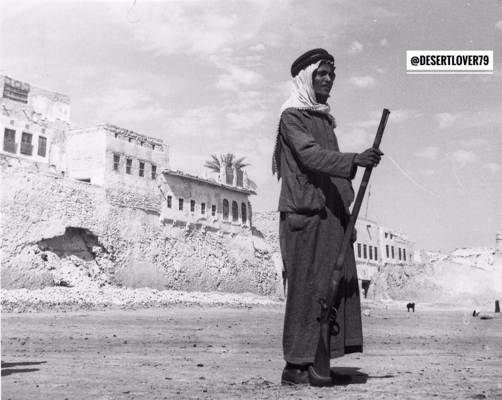 الشراء على الخارطة أم الجاهز في القطيف: موازنة عملية