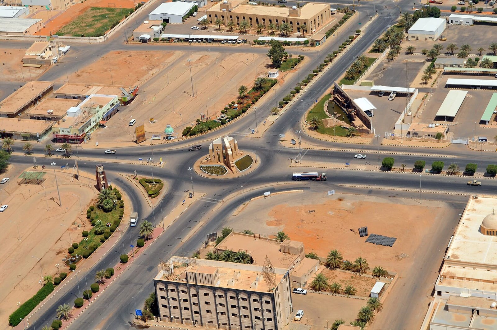 خطوات شراء شقة في الزلفي من البحث حتى الإفراغ