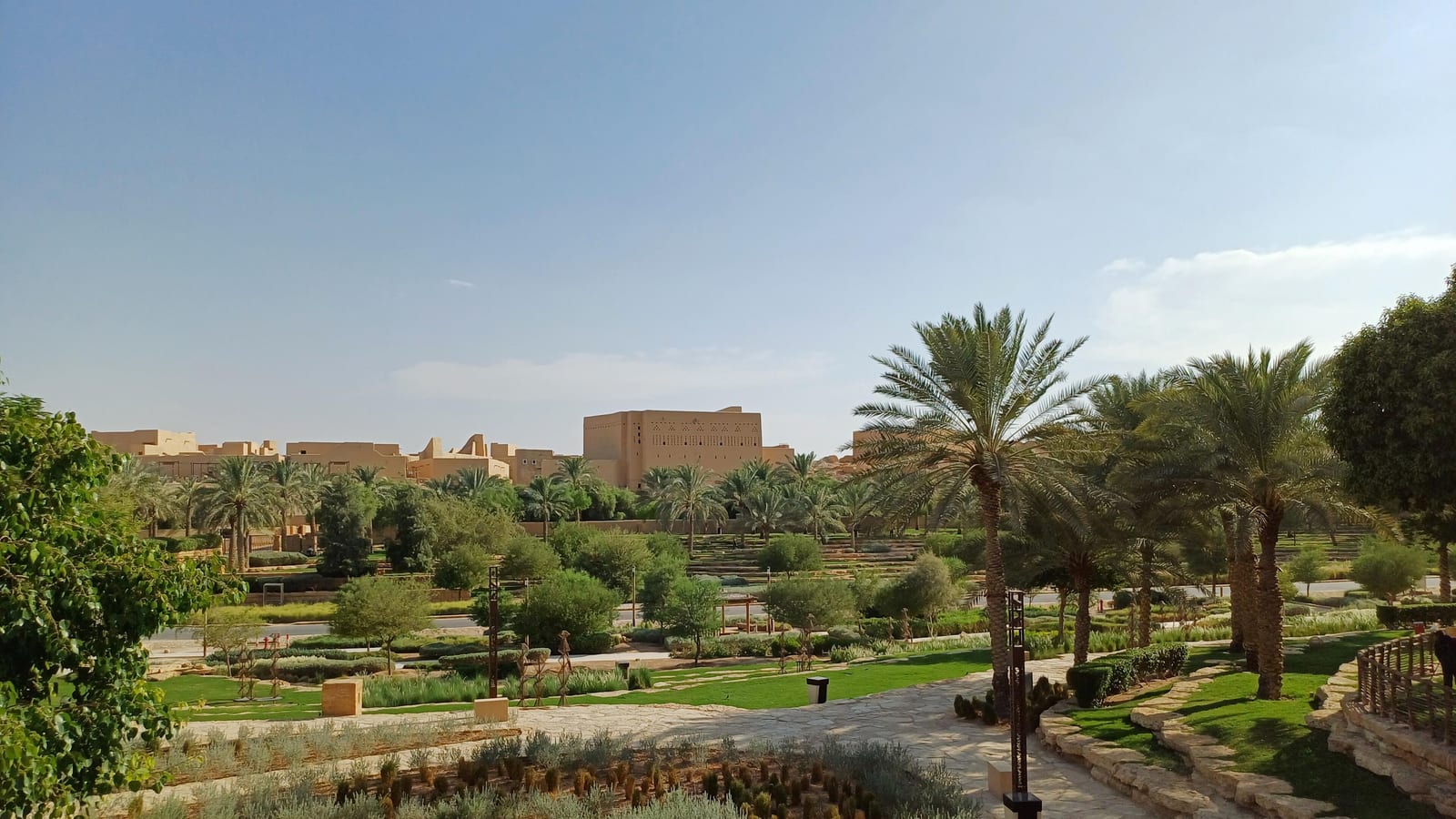 حي الطريف في الدرعية أحد أبرز الوجهات التراثية الراقية