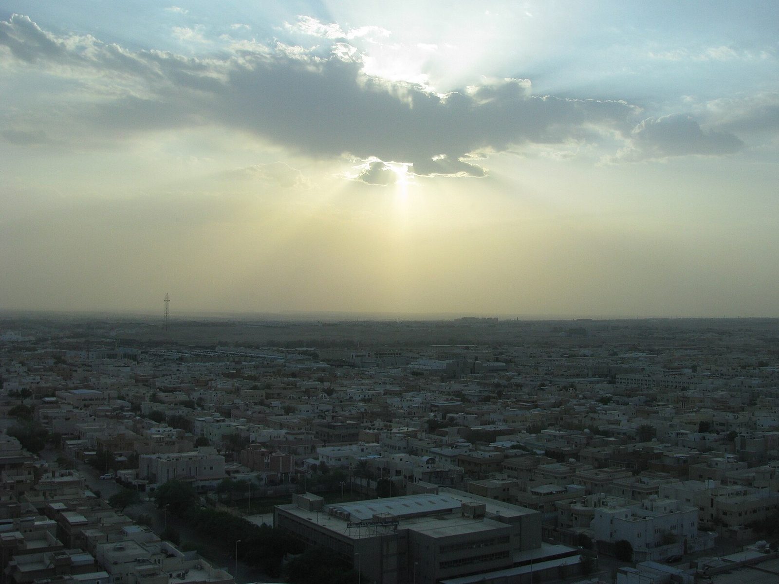 كيف تقرأ الصفقات المقارنة في الرياض: الشريحة السعرية الأولى