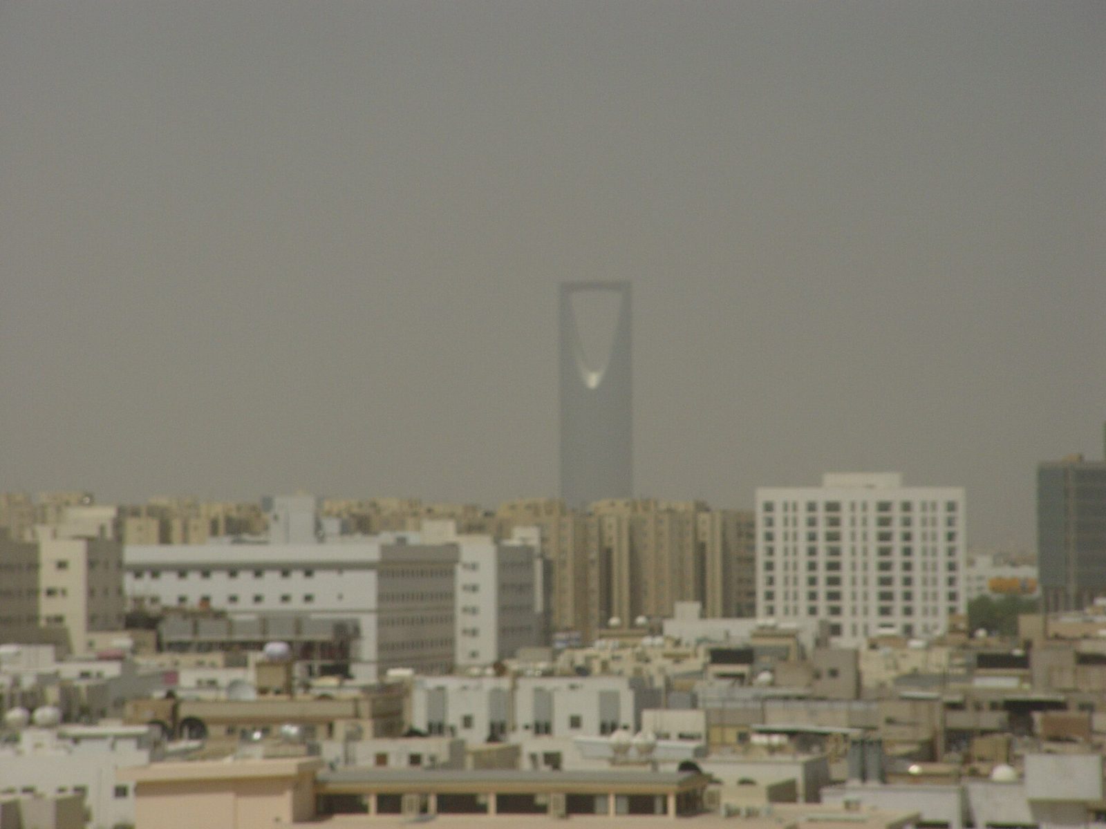 فرز الفرص للمستثمر قبل الدراسة التفصيلية في الرياض: الشريحة السعرية العليا