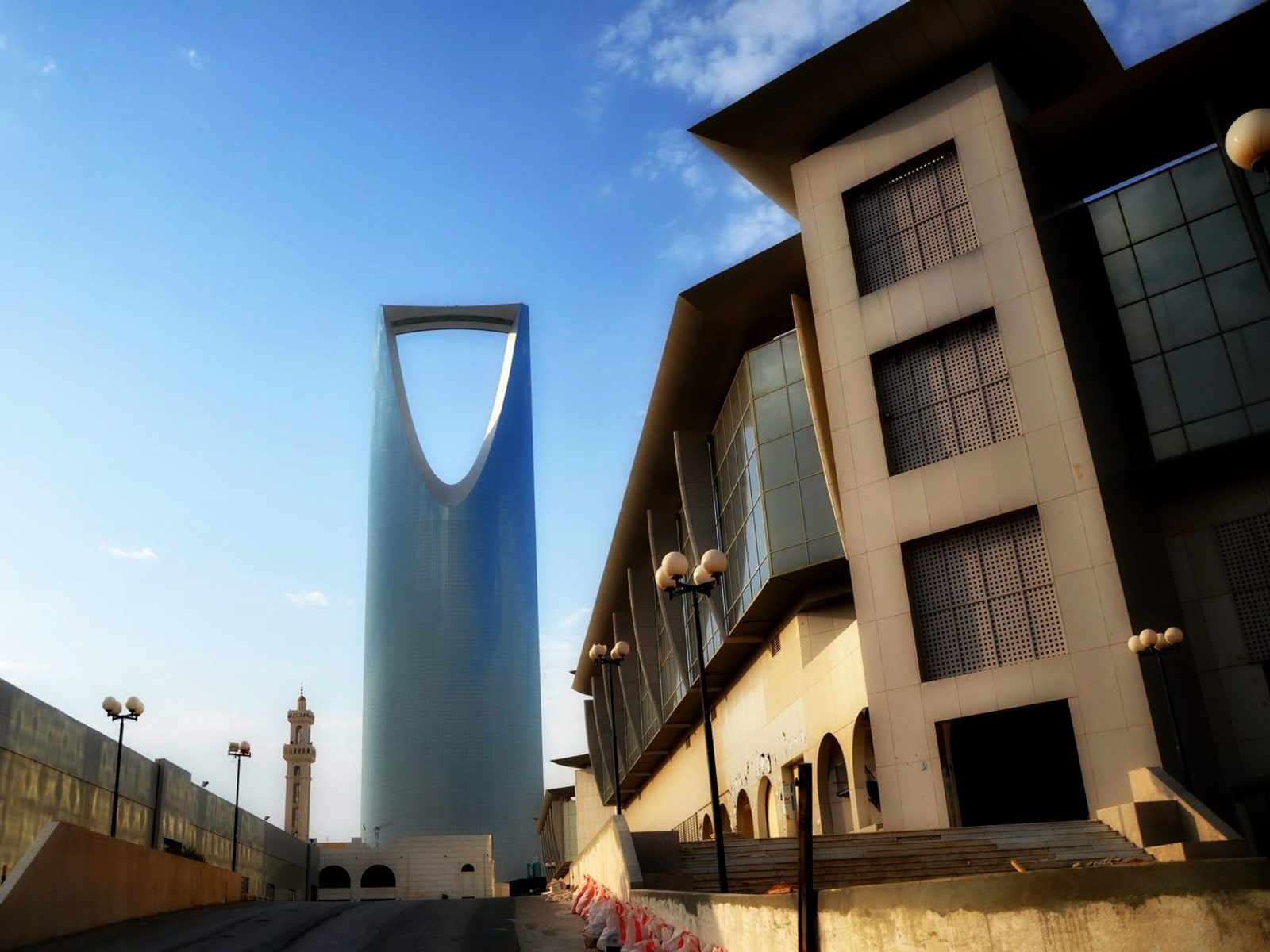 لماذا يظل الموقع الدقيق مهماً بعد مقارنة الحي في الرياض: الشريحة السعرية المتوسطة الدنيا