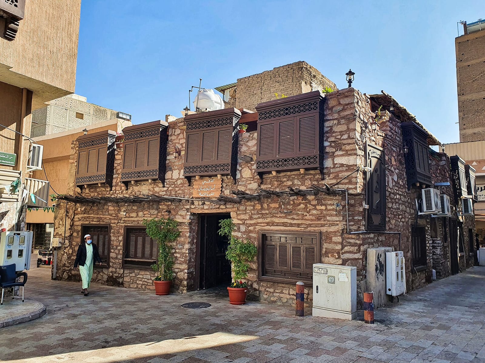 المفروش أم غير المفروش في الطائف: أيهما يناسب إقامتك