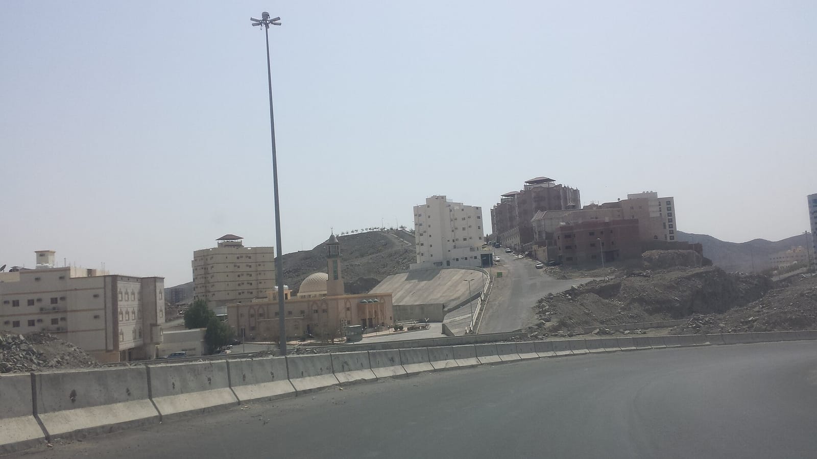 العقار الجديد أم المستعمل في مكة المكرمة: كيف تقارن بإنصاف