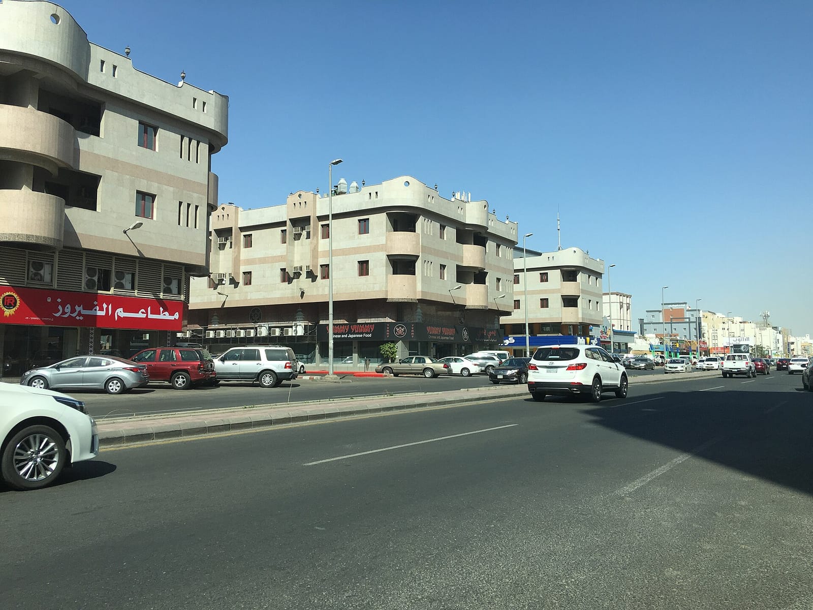الشراء على الخارطة أم الجاهز في جدة: موازنة عملية