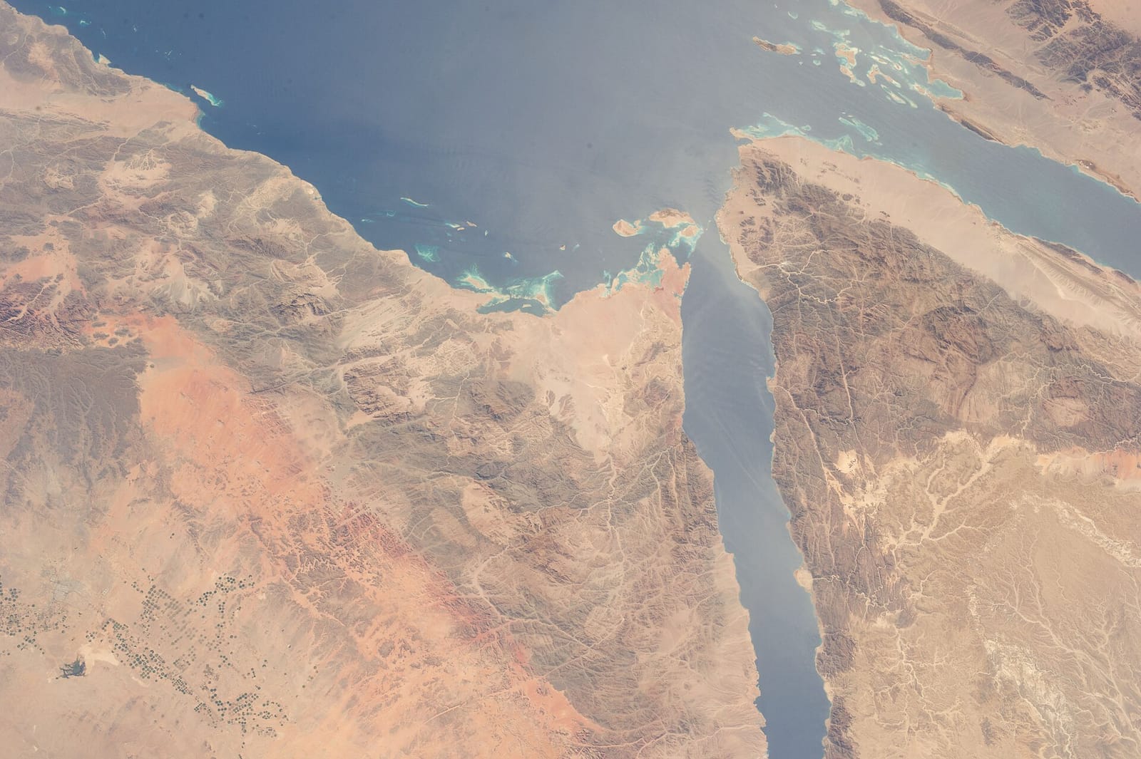 ضبط ميزانية السكن الشهرية للأسرة في تبوك