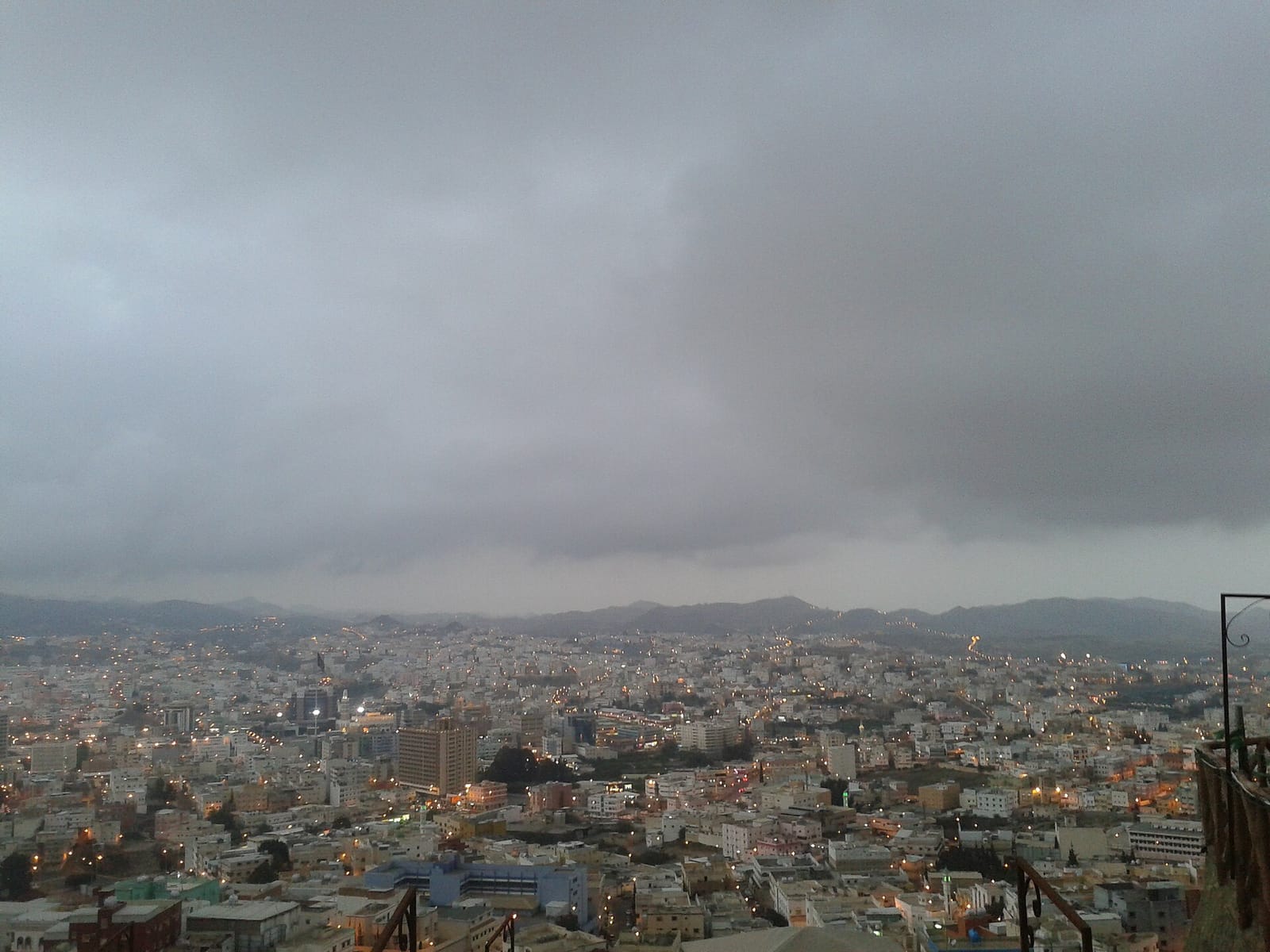 التحكم في رطوبة المنزل حسب مناخ أبها