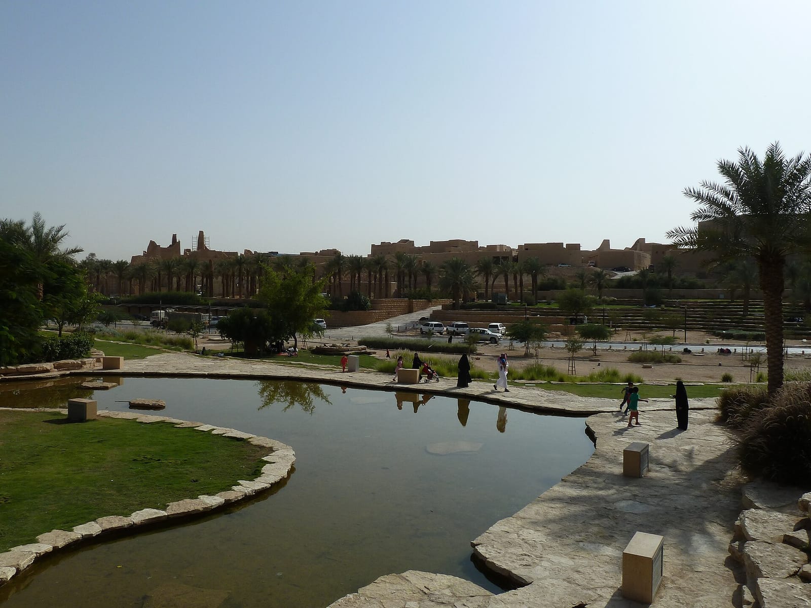 مساحات لعب الأطفال الآمنة داخل مساكن الدرعية