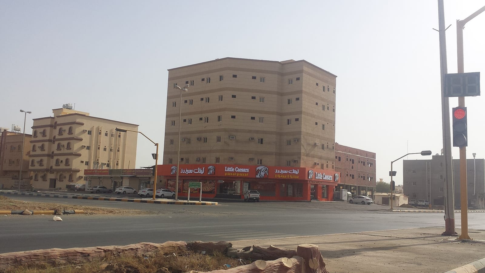 تخطيط رحلة الصباح إلى العمل والمدرسة في رابغ