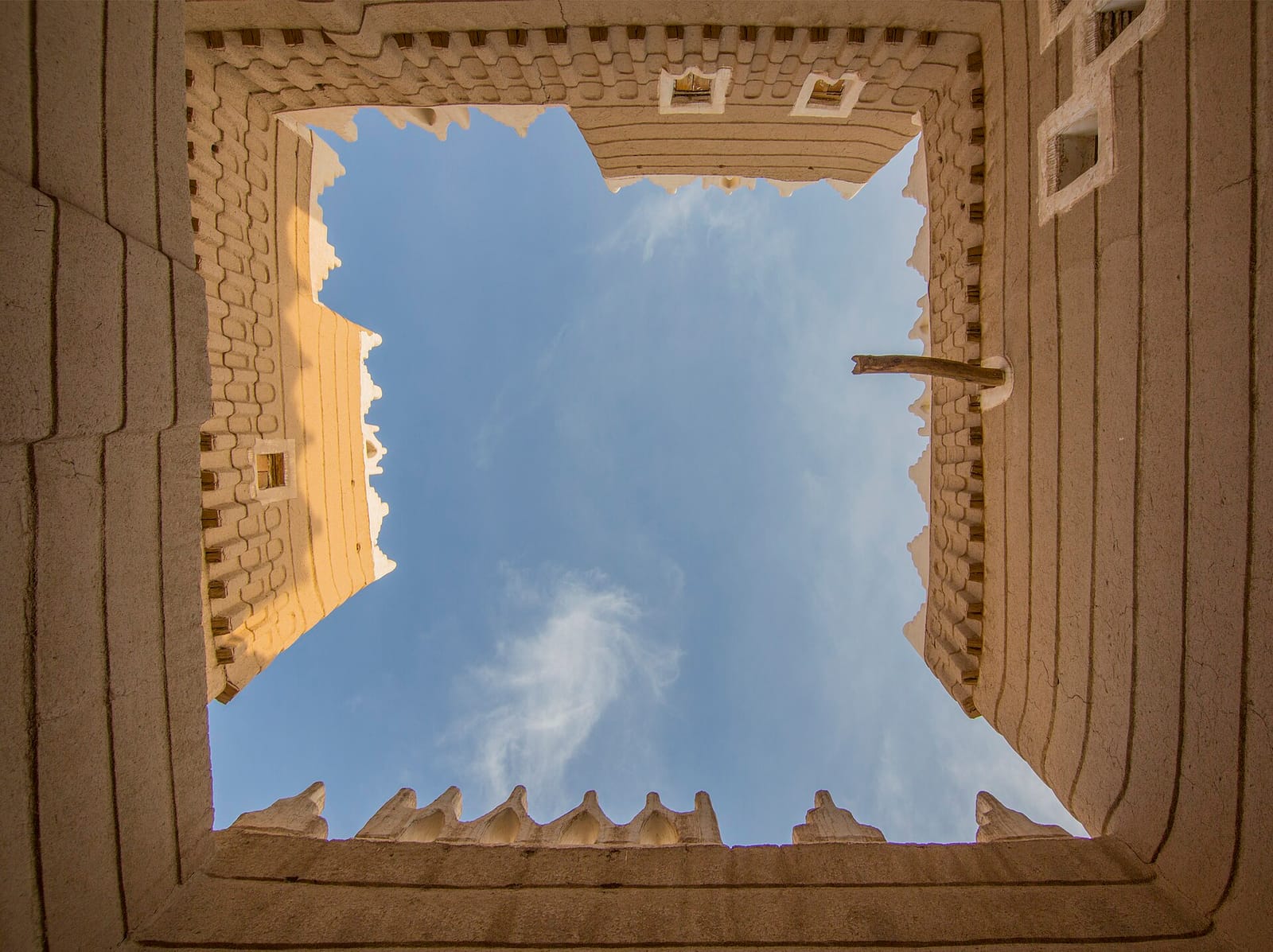 اختيار الحي المناسب للأفراد العاملين في نجران
